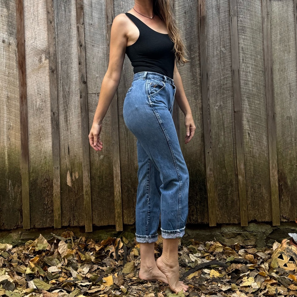 VTG High Waisted Wrangler Blue Jeans